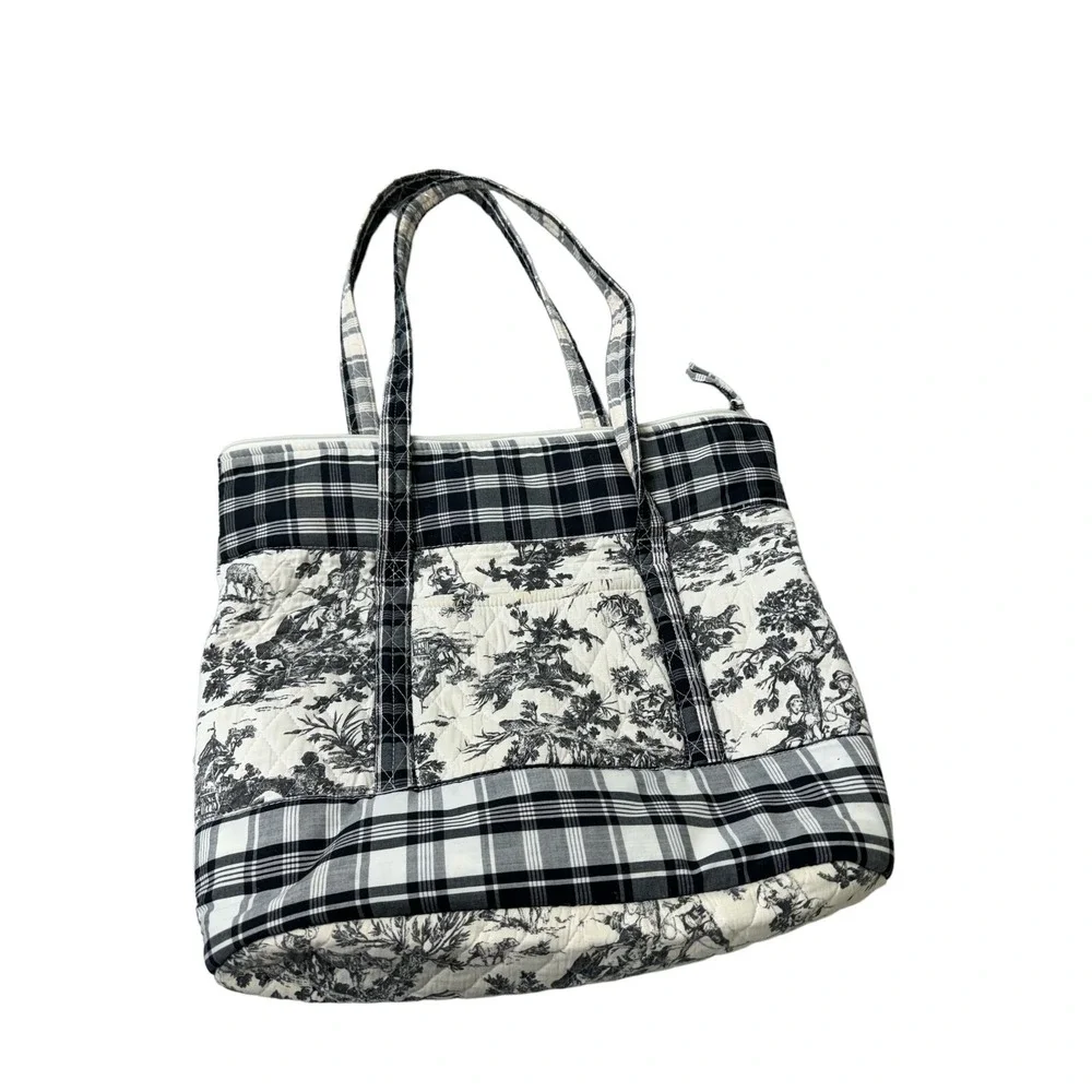 Vera Bradley Style Large Black, Gray and‎ White Tote Bag